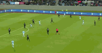 利物浦女足球员遭跟踪骚扰，42岁商人认罪待判