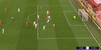 弗兰克：接手时觉得缺少6号位，帕利尼亚具有我们需要的特点